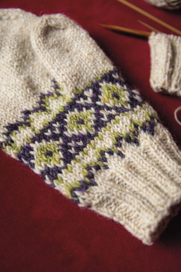 Gardenia - gemusterte Fäustlinge