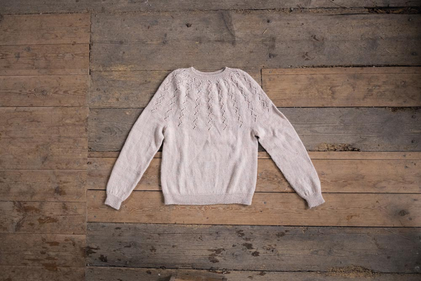 Sken - Pullover mit Lochmuster