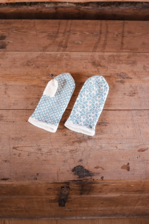 Järboros - Damenfäustlinge mit zweifarbigem Muster und Bruchkante