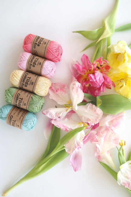 Gestrickte Mini-Ostereier