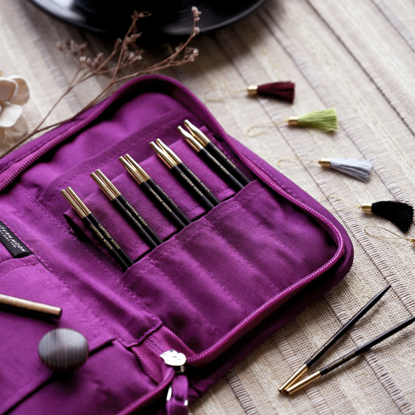 Ebony Grace - Set mit kurzen Nadelspitzen (5 Paar, 10 cm) und Zubehör